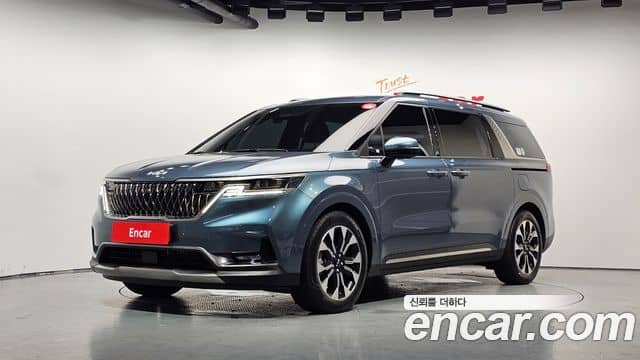 Kia Carnival, 2022