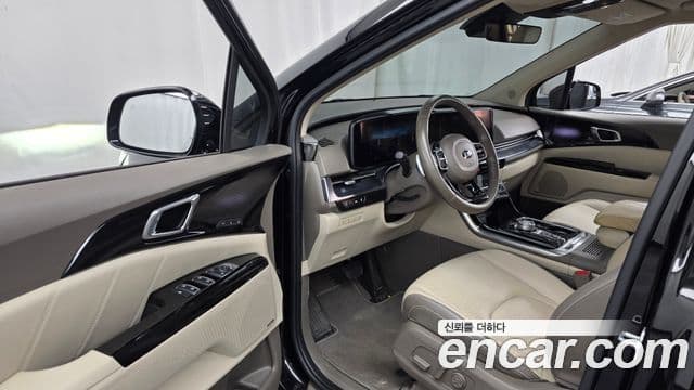 Kia Carnival 2021 — Фото 10/20
