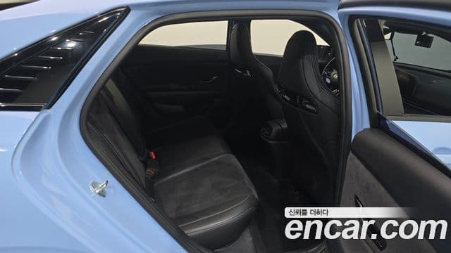 Hyundai Avante 2021 — ფოტო 11/20
