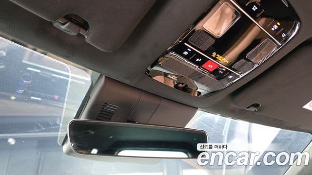 Hyundai Santa Fe 2025 — фото 18 из 20