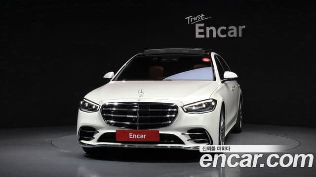 Mercedes-Benz S-Class 2022 — Photo 19/20