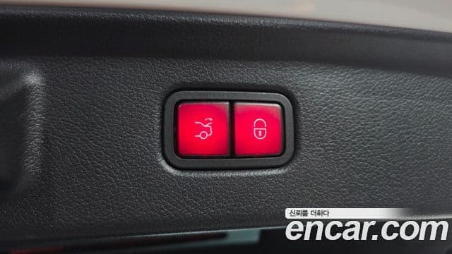 Mercedes-Benz S-Class 2022 — Photo 8/20