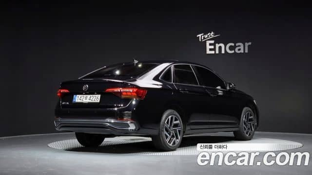 Volkswagen Jetta, 2022