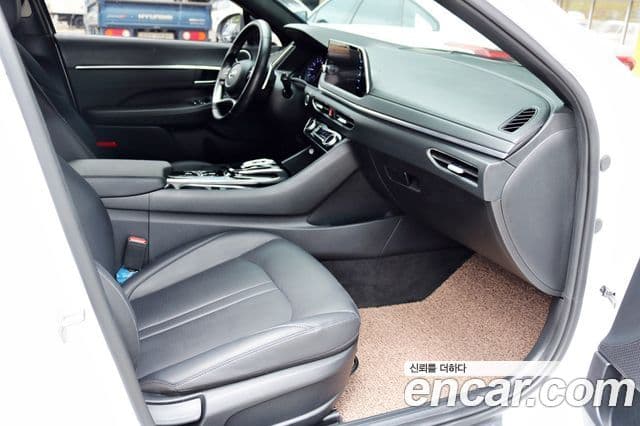 Hyundai Sonata 2022 — Şəkil 17/20