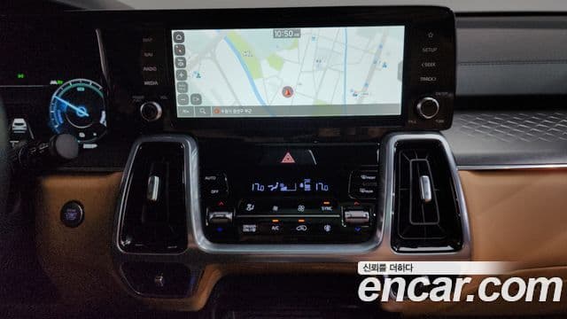 Kia Sorento 2023 — Фото 12/20