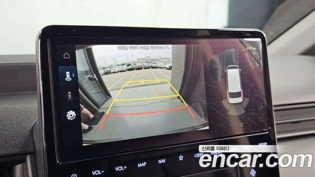 Hyundai Staria 2021 — фото 15 из 20