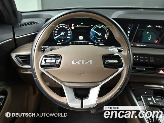 Kia K8 2022 — фото 17 из 20
