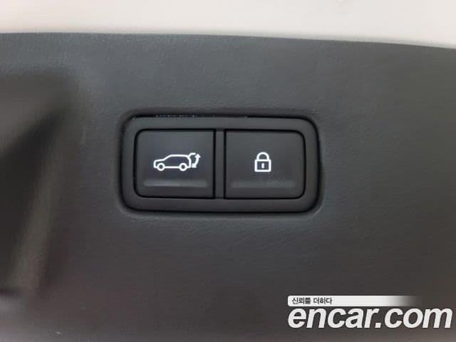 Hyundai Santa Fe 2025 — фото 11 из 20