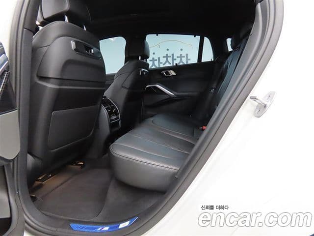 BMW X6 2023 — ფოტო 5/20