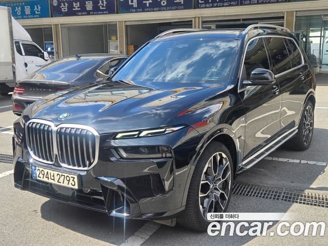 BMW X7 2024 — Photo 4/19