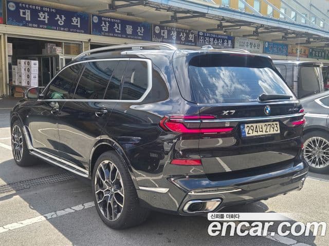 BMW X7 2024 — Photo 16/19