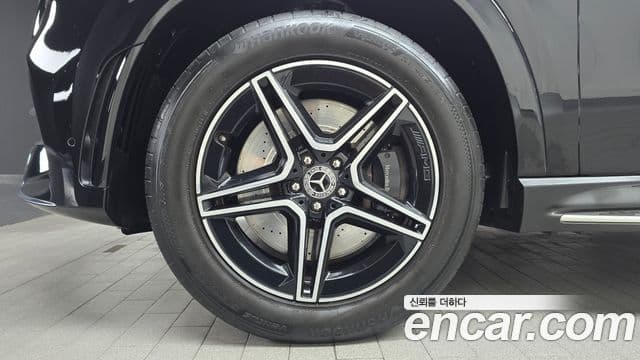 Mercedes-Benz GLE-Class 2021 — ფოტო 3/34