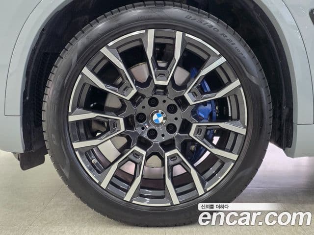 BMW X5 2025 — Фото 19/20