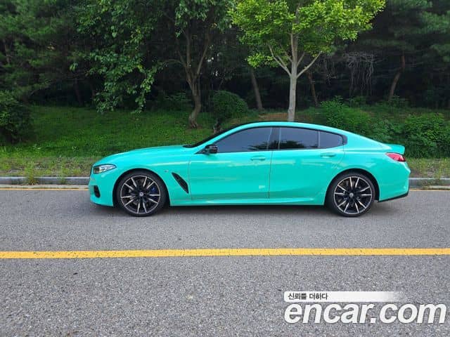 BMW 8 Series, 2024