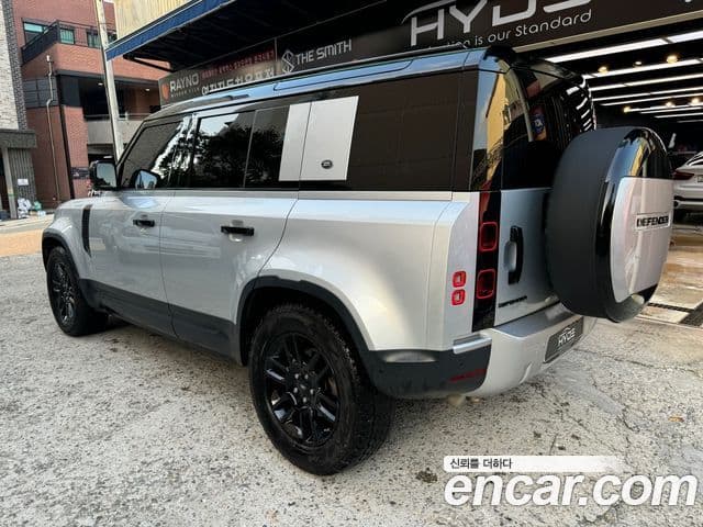 Land Rover Defender 2020 — Photo 4/5