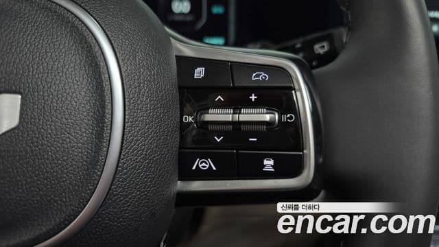 Kia Carnival 2024 — Фото 16/20