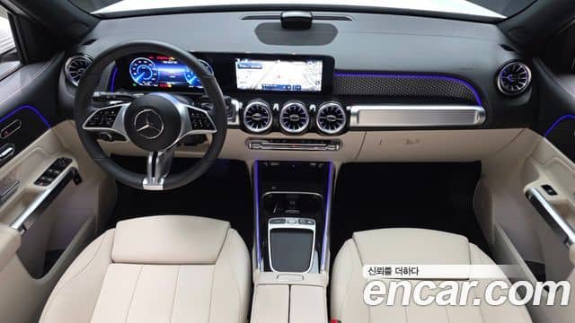 Mercedes-Benz EQB, 2025