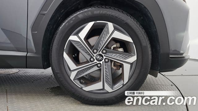 Hyundai Tucson Hybrid 2021 — Photo 32/35