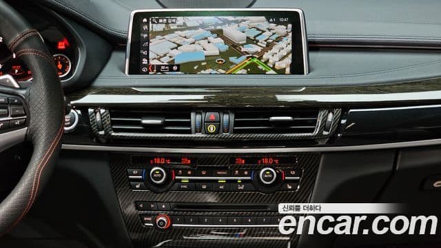 BMW X6 2018 — Photo 18/20