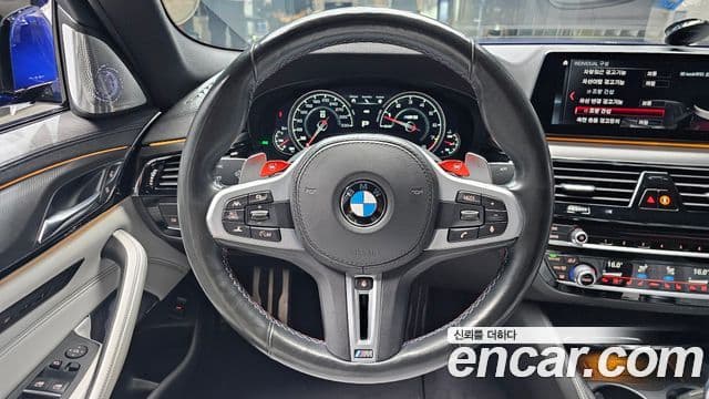 BMW M5 2019 — Фото 13/20