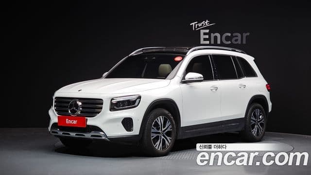 Mercedes-Benz GLB-Class 2024 — Фото 1/20
