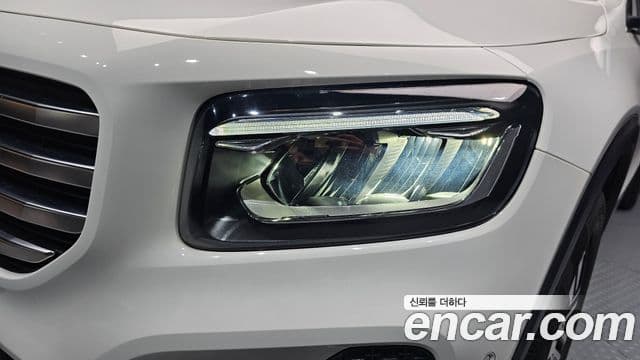 Mercedes-Benz GLB-Class 2024 — ფოტო 5/34