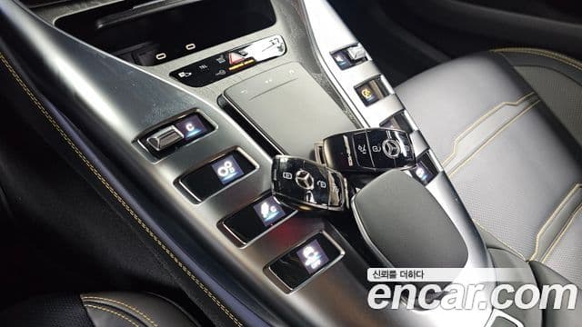 Mercedes-Benz AMG GT 2024 — ფოტო 28/31