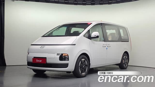 Hyundai Staria 2026 — ფოტო 5/20