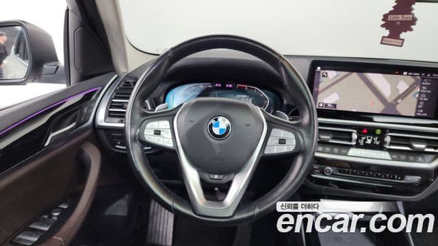 BMW X3 2022 — Photo 25/33