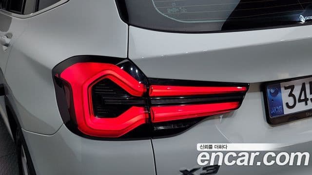 BMW X3 2022 — Photo 7/33