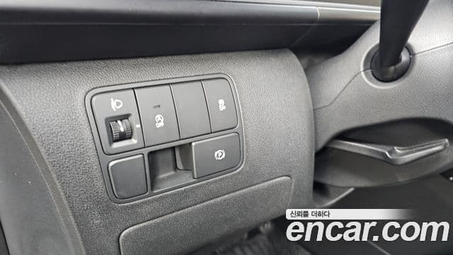 Hyundai Staria 2022 — Şəkil 21/31