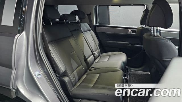 Hyundai Santa Fe 2024 — Şəkil 8/20