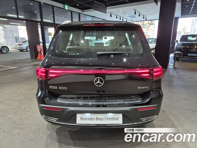Mercedes-Benz EQB 2026 — ფოტო 19/20