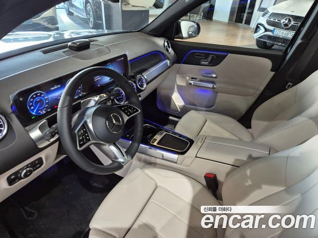 Mercedes-Benz EQB 2026 — ფოტო 11/20
