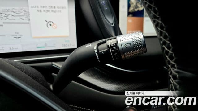 Genesis G90 2022 — Photo 30/31