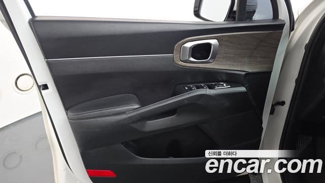 Kia Sorento 2021 — Şəkil 18/33