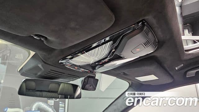 BMW X7 2023 — Photo 12/36