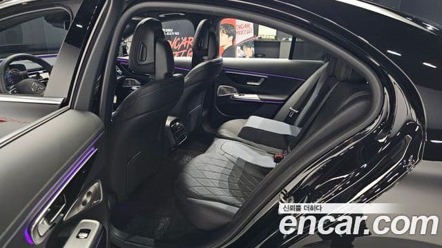 Mercedes-Benz E-Class 2026 — Photo 14/38