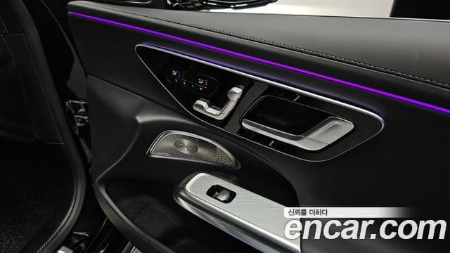 Mercedes-Benz E-Class 2026 — Photo 36/38
