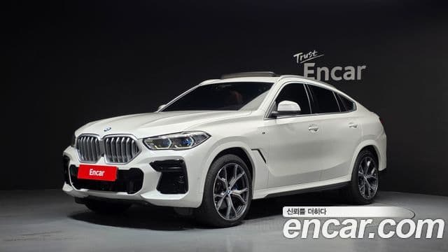 BMW X6 2022 — Photo 15/20