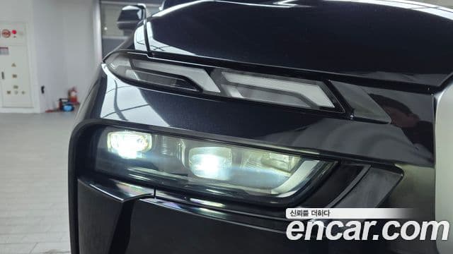 BMW X7 2024 — Photo 2/36
