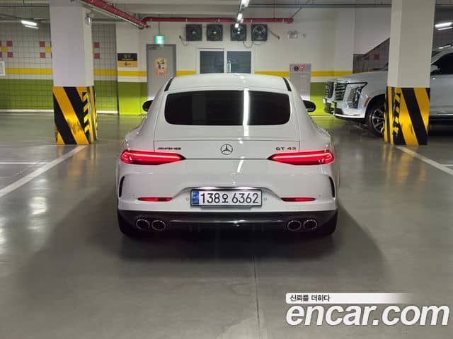 Mercedes-Benz AMG GT, 2022