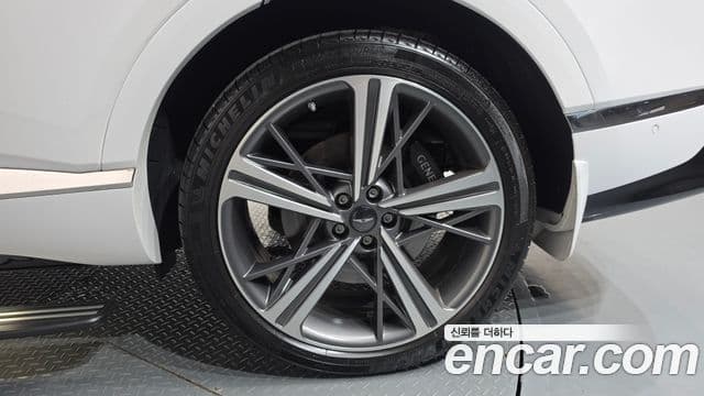 Genesis GV80 Coupe 2024 — Şəkil 24/41
