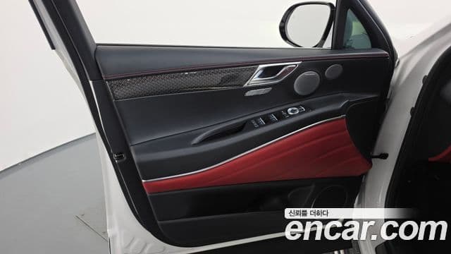 Genesis GV80 Coupe 2024 — Şəkil 19/41