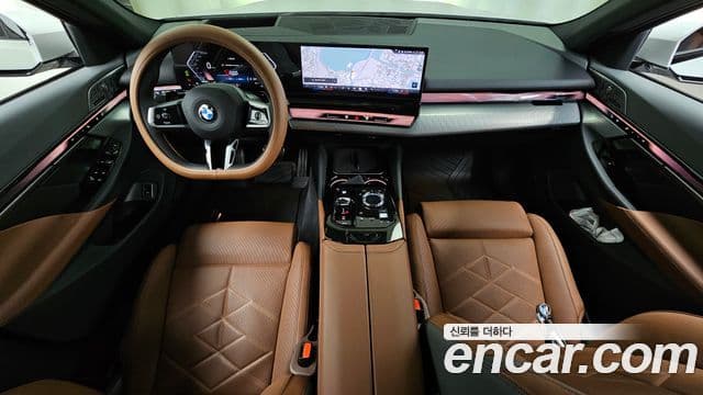 BMW 5 Series 2026 — Photo 7/35