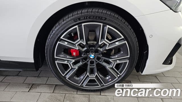 BMW 5 Series 2026 — Photo 12/35