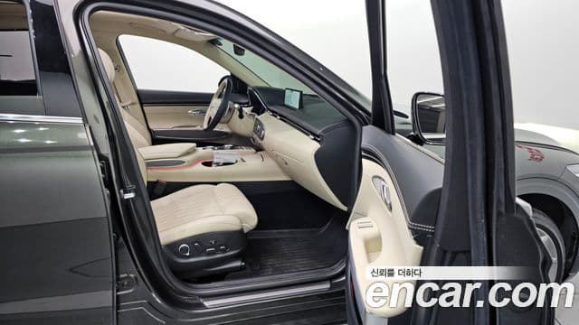 Genesis GV70 2024 — Şəkil 14/34