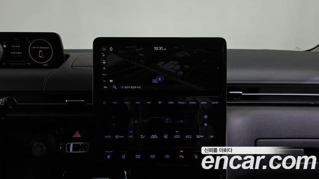 Hyundai Staria 2022 — Фото 12/20
