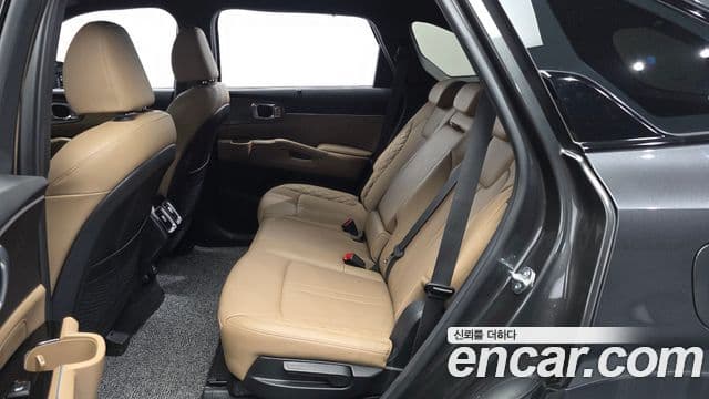 Kia Sorento 2024 — ფოტო 7/31