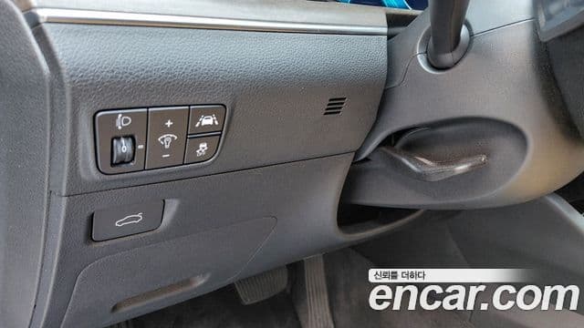 Kia K5 2021 — Şəkil 10/31